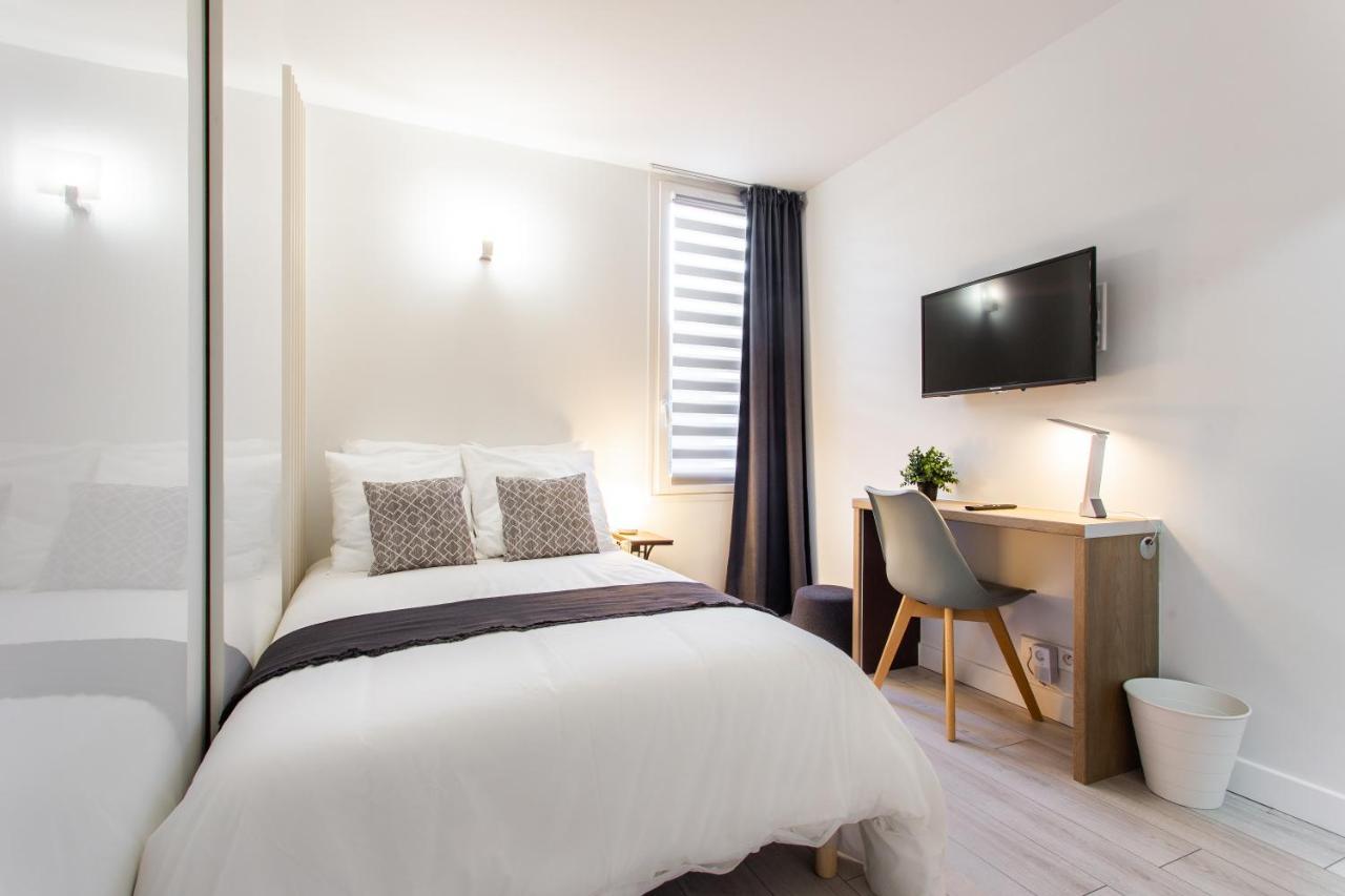 D&E - Paris-Disney - Holidays Apartment - Appartement De Vacances - 5 Chambres- 5 Sdb - 5 Bedrooms - 5 Bathrooms - Netflix Champs-Sur-Marne Ngoại thất bức ảnh